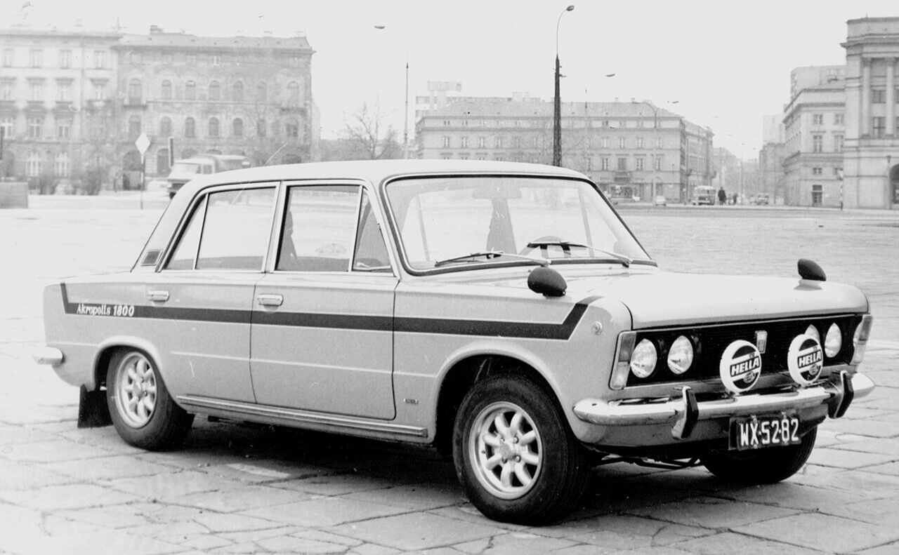 Polski Fiat 125p - Akropolis